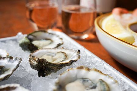 Seattle Seafood Tour