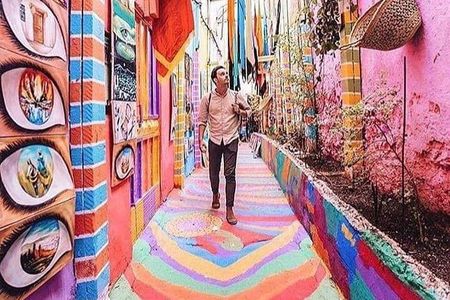 VIP TOUR OF FES - Medina by local Guide & Rempart by Privat car