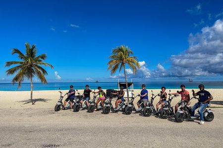 3-Hour Electric Scooter Island Tour in Aruba