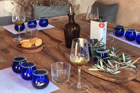 Tasting of Olive Oil in Finca de Valldemossa