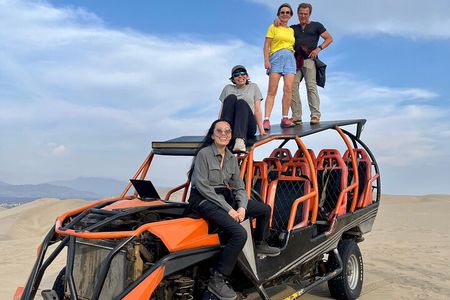 From Ica or Huacachina: Sunset pisco and buggy experience