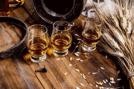 Whisky Tasting at Edinburgh's Award Winning Whiski Rooms