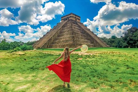 Chichen Itza by Van: Small Group, Fast Trip, Tickets + Lunch