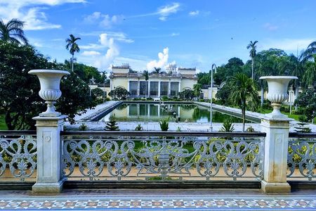 Hyderabad's Vibrant Old City Walking Tour Through 400+Yrs History