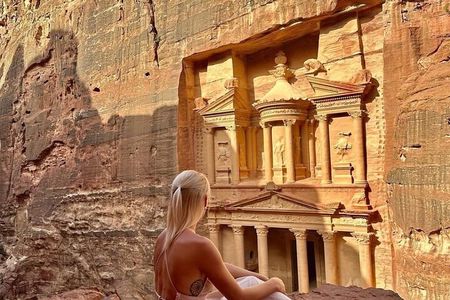 2 Day Petra Wadi Rum and Dead Sea Private Guided Tour