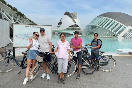 Valencia Private Bike or E-Bike Tour + Free Digital Guidebook