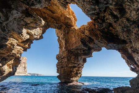 Cala del Moraig Hiking and Beach Trip from Valencia