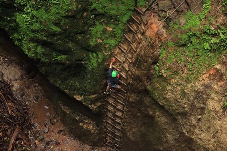 La Fortuna Ultimate Waterfall Canyoning: 4 Rappels & Monkey Drop