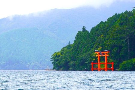 Hakone Shrine and Checkpoint Guided Tour-Van
