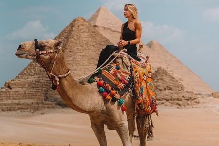 VIP Private Day Tour Giza Pyramids, Memphis and Sakkara Pyramids