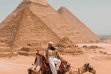 Cairo Private Layover Tour to Giza Pyramids and Sphinx