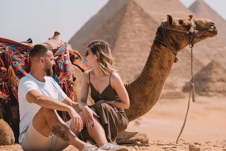 4-Hours Private Giza pyramids Sphinx and shopping tours from Cairo Giza hotels 