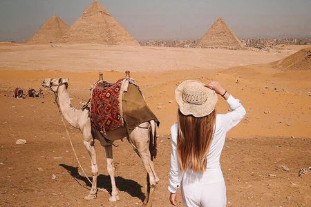 8Hour Private Tour Giza Pyramids, Sphinx & Egyptian Museum 