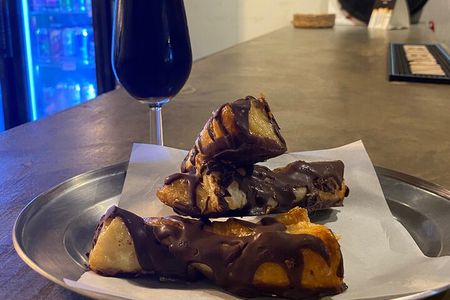 Craft Beer and Tapas Route in Ruzafa Valencia