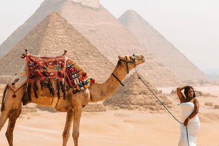 Private Tour Giza pyramids ,Sakkara Pyramid, Memphis Old City & local bazaars
