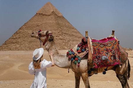8-hours Giza pyramids,Sphinx ,Sakkara step pyramid and Memphis old city
