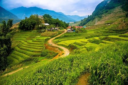  2 days 1 Night Sapa Trekking Group Tour