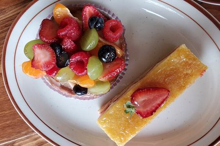 Sit & Snack by Best Detroit Walking Tours