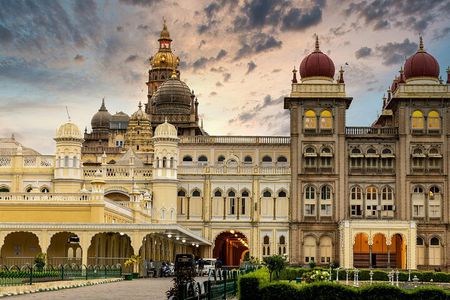 Mysore Full day Private Tour with Guide and Lunch from Bangalore