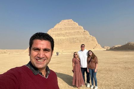 Luxury Private Tour-Memphis, Step, Red & Bent Pyramids with Lunch