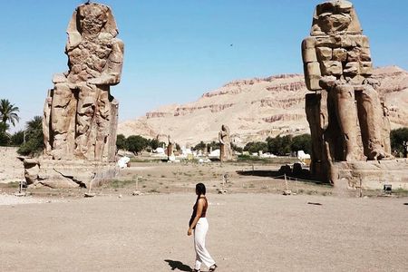 4 hours private Half-Day Tour to the West Bank in Luxor include Lunch