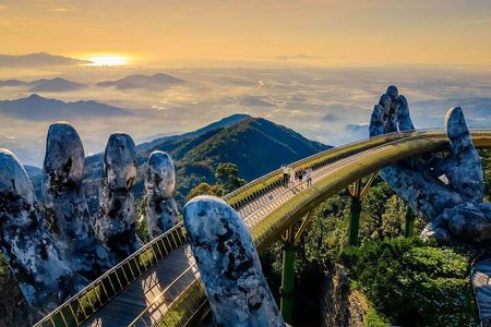Ba Na Hills - Golden Bridge Deluxe Small group with Buffet Lunch