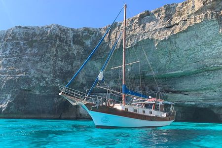 Serenity at Sea: Comino Blue Lagoon Exclusive Day Cruise