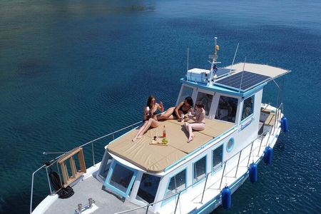 Cruise around Mykonos-unlimited drinks-small group (new product)