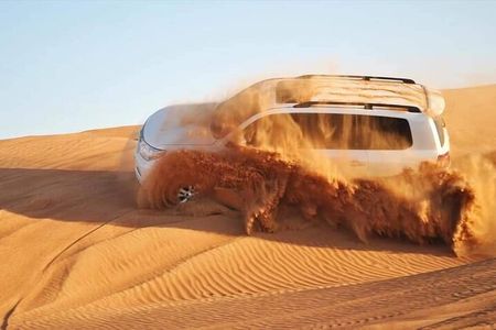 Private Morning Desert Safari Dubai with Dune Bashing & Sandboard