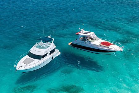 Luxury Private Yacht Charter Aruba - Eden Luca Yachts