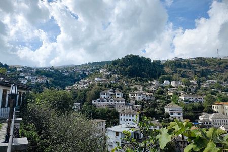 Tirana to Gjirokaster by Eden: Private day trip 