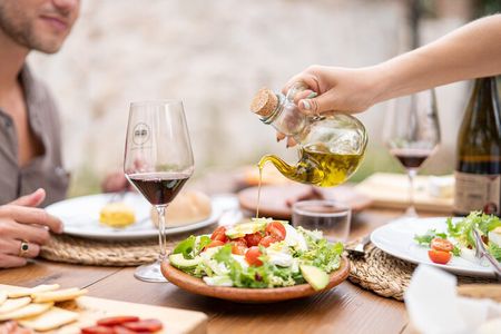 Tapas in the vineyards 