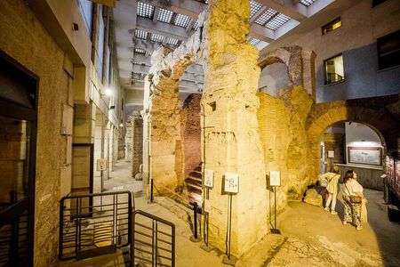 Rome underground: Piazza Navona, the Illusion Church and Pantheon