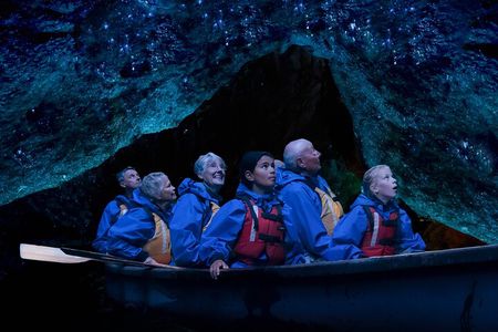  Rotorua Evening Big Kanu Starlight Tour