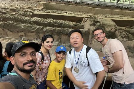 Xi'an Terracotta Warriors Bus Day Tour