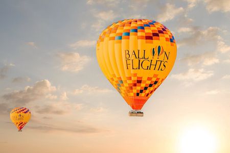 Hot Air Balloon Dubai Exotic Sunrise With Buffet Breakfast