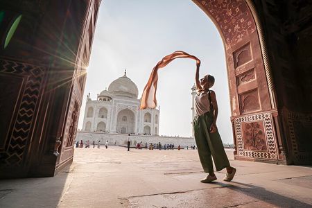 5-Day Golden Triangle Delhi Agra Jaipur Tour with Leopard Safari