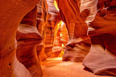 Guided Antelope Canyon & Horseshoe Bend Day Tour from Las Vegas