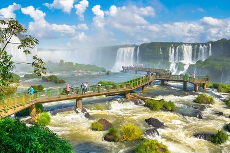 Iguaçu Bird and Waterfall Park
