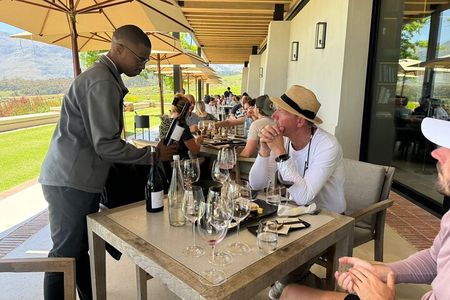 Private Full Day Wine Tour: Stellenbosch and Franschhoek & Paarl