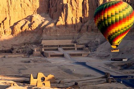 A lifetime Experience with Hot Air Balloon 