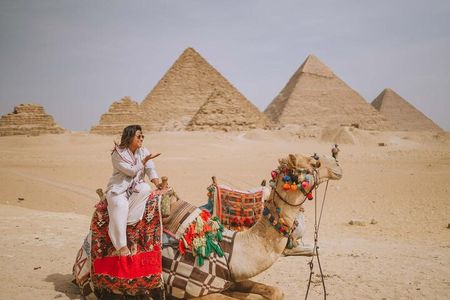 4-hours private tour Giza pyramids Sphinx 3rd Pyramid