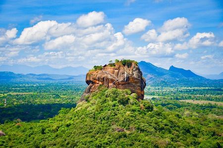 Sigiriya and Dambulla Day Tour from Kalutara All Inclusive