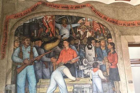 Walking Tour - Impressive murals in Historical Center of Mexico City