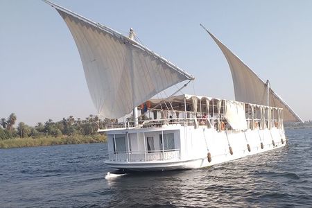 9 Days Cairo pyramids dahabiya