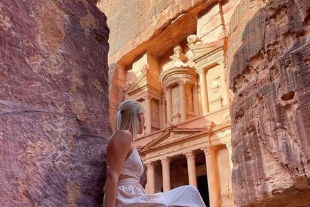 2 Days Petra and Wadi Rum Private Guided Tour