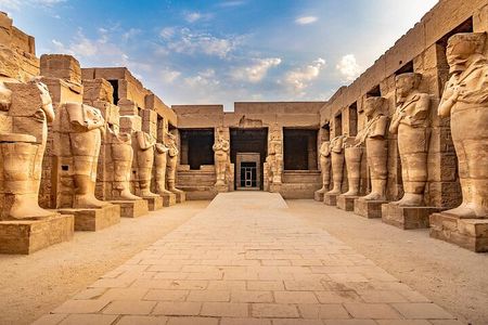 Private Overday from Hurghada to luxor by Car