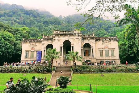 Guided Tour to Botanical Garden and Lage Park