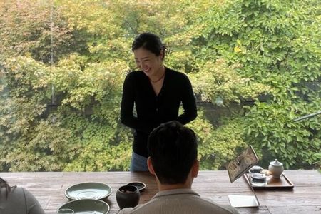 Korean Traditional and Trendy Cookie in Seoul 