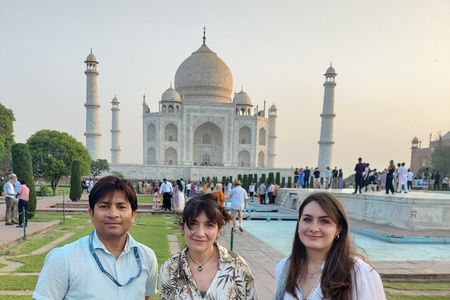 Private Tajmahal and Agra Fort Tour